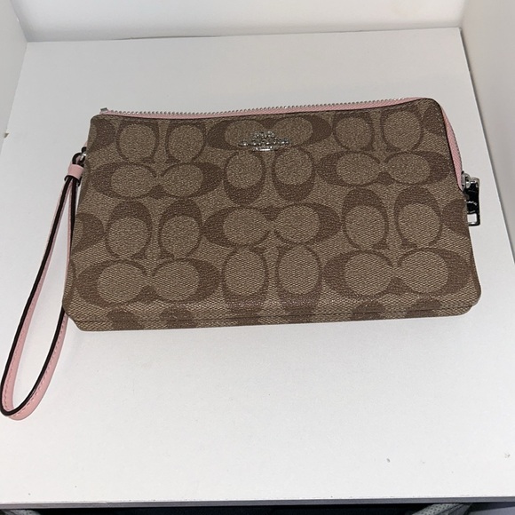 Coach Double Zip Wallet Pink And Brown Wristlet - Picture 6 of 6